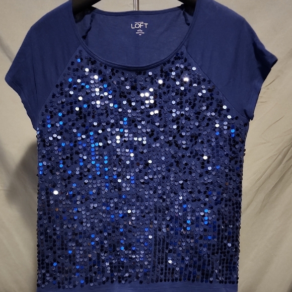 LOFT Women's Blue Sequin Top - Picture 1 of 5